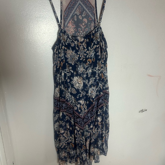 American Eagle Outfitters Blue and Pink Patterned Dress - Picture 3 of 7